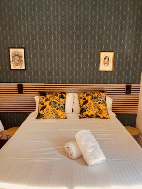 Le Manoir Du Thouron Hotel Saint-Sulpice  Buitenkant foto