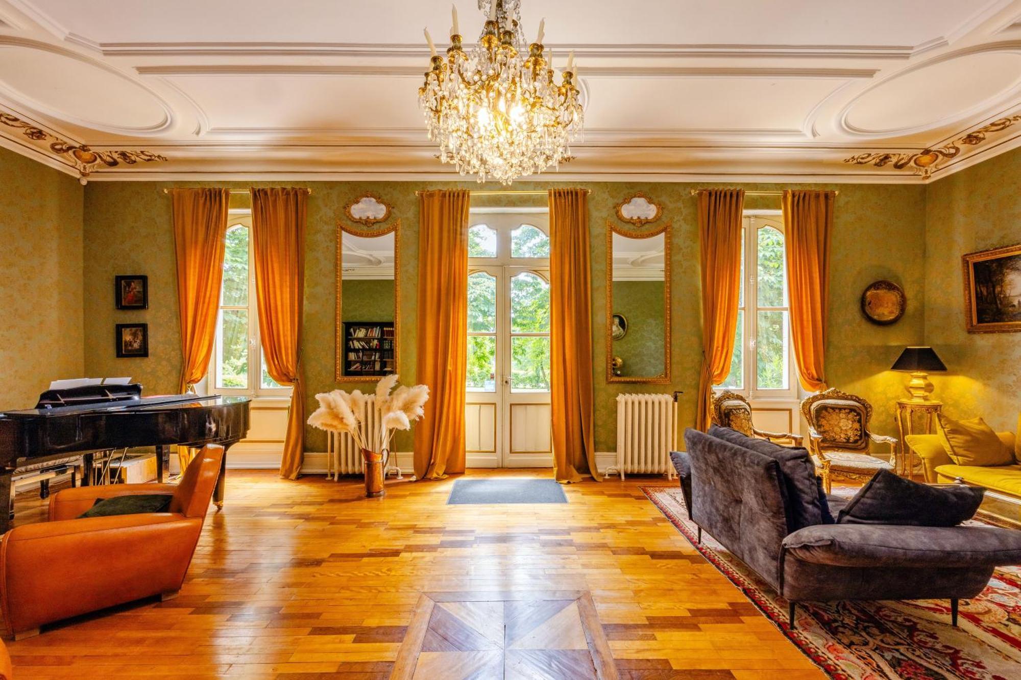 Le Manoir Du Thouron Hotel Saint-Sulpice  Buitenkant foto